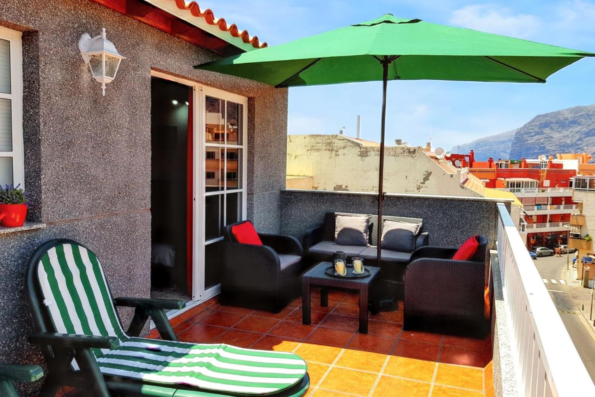 Modern Apartment In Puerto De Santiago - 65 Sqm - Mountain View Exterior foto